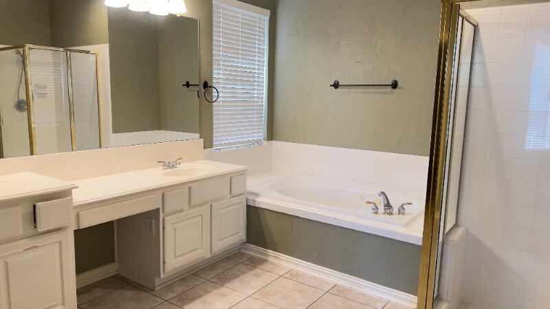Building Photo - 5531 Cranston Ct