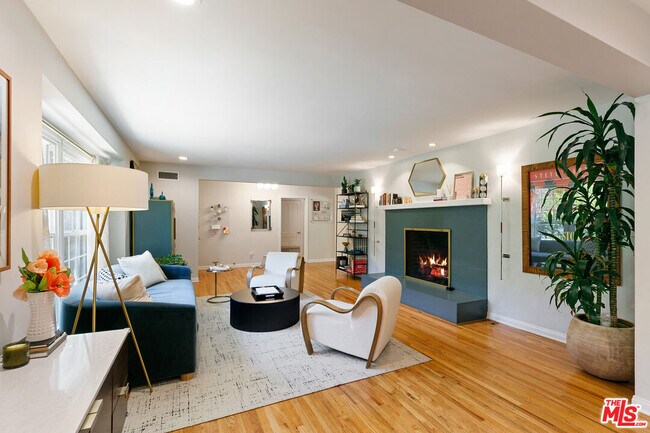 Building Photo - 3644 Goodland Ave
