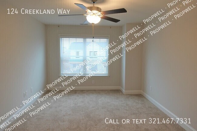 Building Photo - 124 Creekland Wy