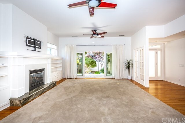 Building Photo - 3367 Roxanne Ave