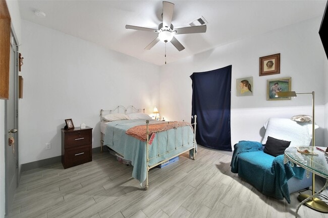 Building Photo - 28402 Calaveras Creek Ct