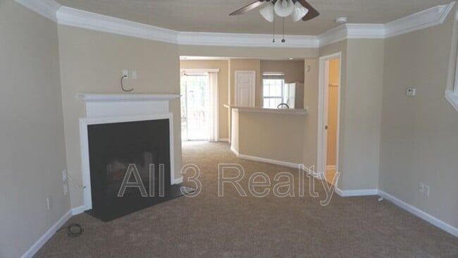 Building Photo - 5705 Hampton Ct