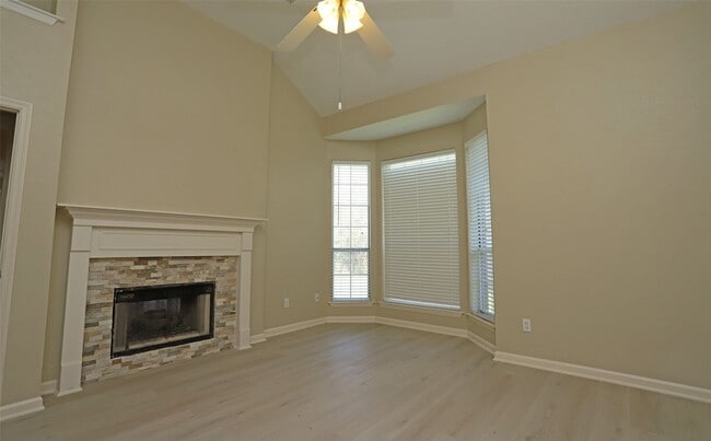 Building Photo - 7534 Orchard Hills Ln