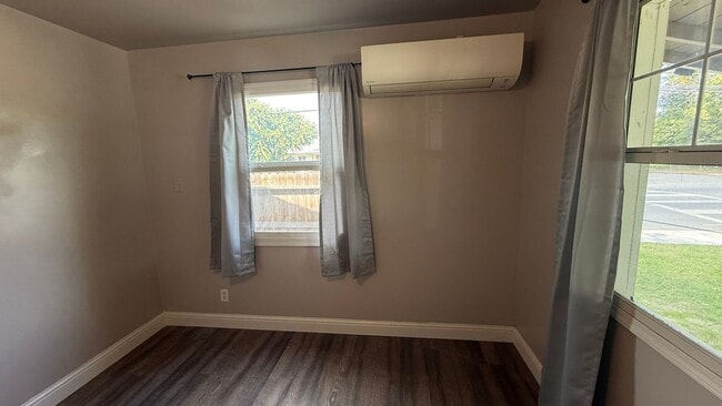 Building Photo - Must See 1 Bedroom in Visalia