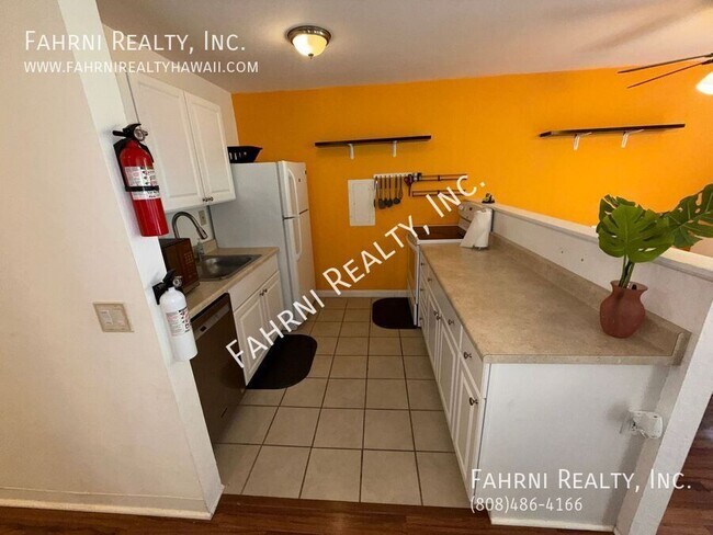 Building Photo - 84-687 Ala Mahiku St-#125B