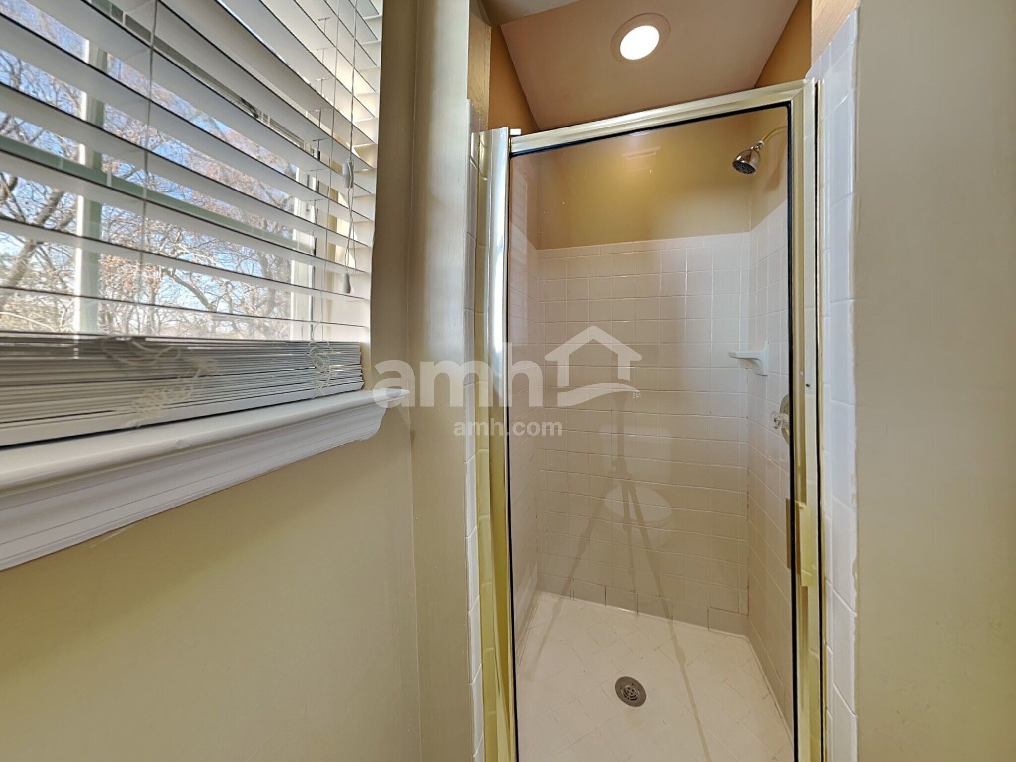 Building Photo - 1432 Brighton Cir