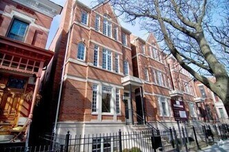 Building Photo - 2034 N Sheffield Ave