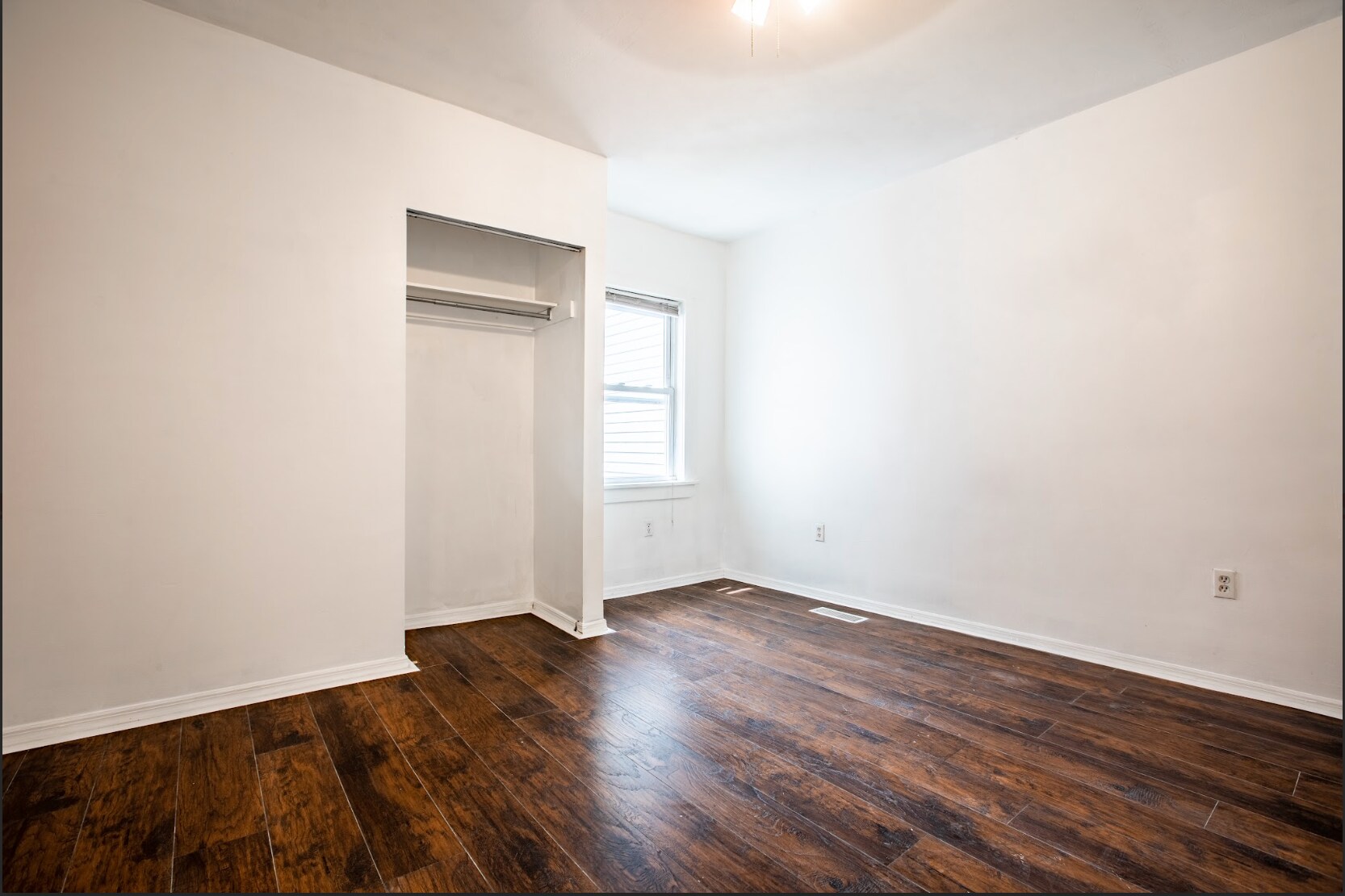 Building Photo - 1810 Larkins Way