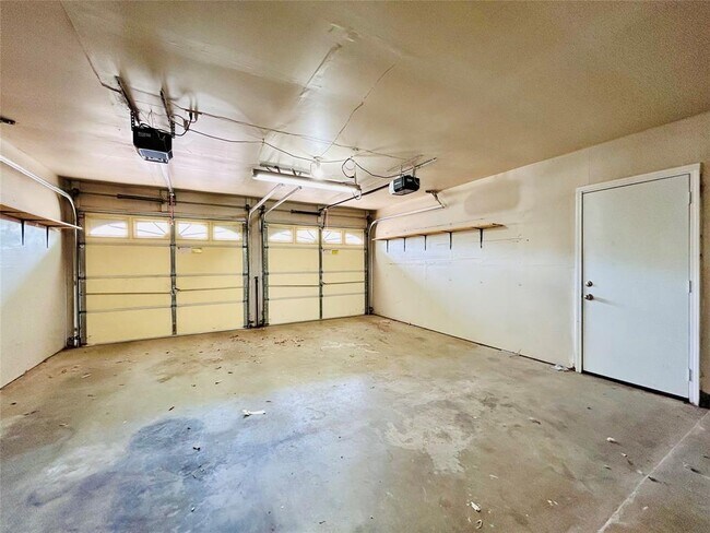 Building Photo - 1508 Thornridge Rd