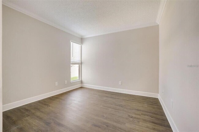 Building Photo - 2556 Woodgate Blvd