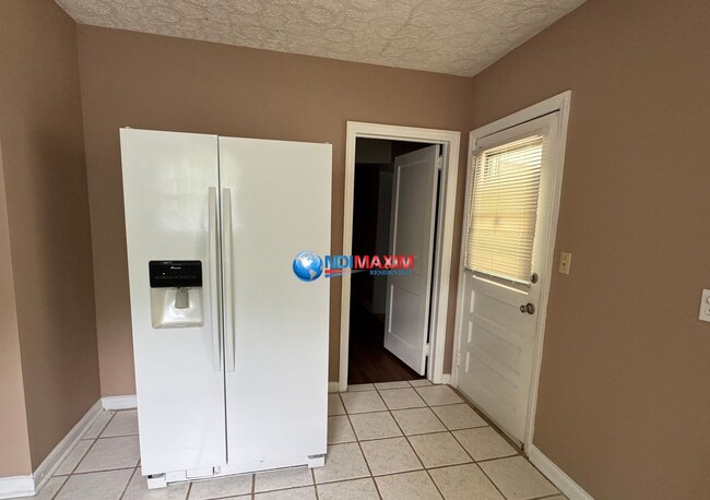 Building Photo - Cozy 3 bedrooms ranch in Tucker