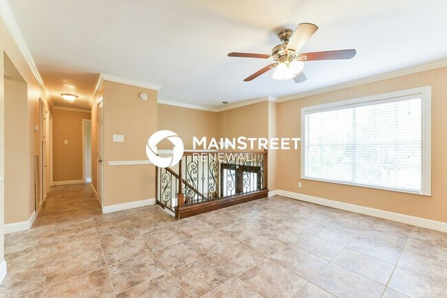 Building Photo - 3 Bedroom Pet-Friendly Home in Houston, TX with Main Street Renewal