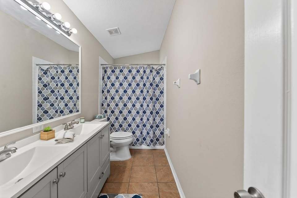 Building Photo - 508 Sonoma Dr