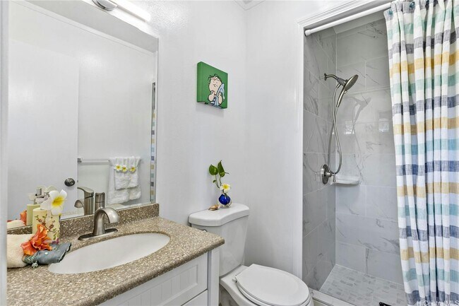 Building Photo - 98-1394-1394 Nola St