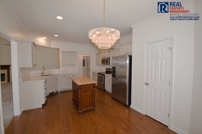 Building Photo - 7008 Nickalus Way