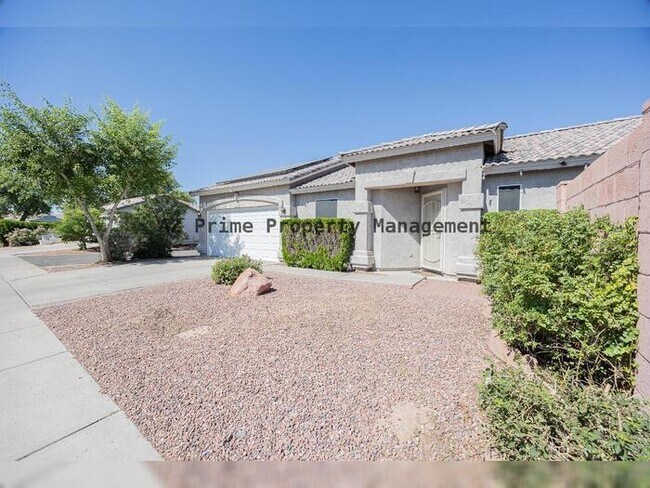 Building Photo - 15614 N 34th St