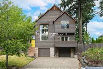 Building Photo - Three-Bedroom Loft-Style Home near Progress Ridge in Beaverton!