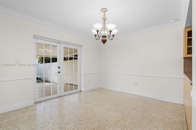 Building Photo - 1333 W 37th St