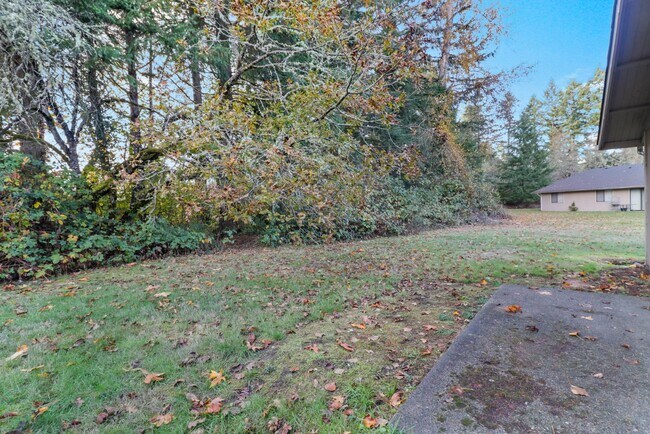 Building Photo - 9232 Mullen Rd SE