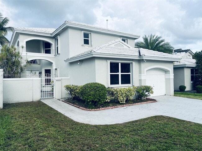 Building Photo - 4805 SW 154th Ave