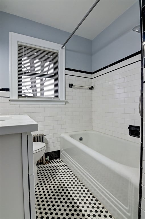 Building Photo - 22 Weston Ave