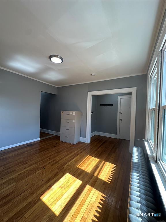 Building Photo - 165 Martin St