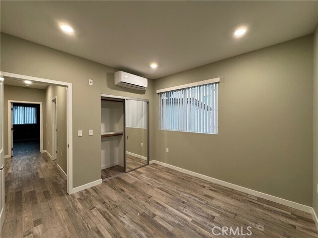 Building Photo - 621 Normandie Ave