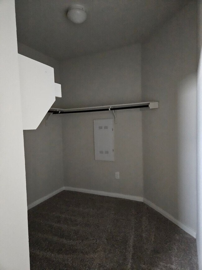 Building Photo - 4-Bedroom Home for Lease – Hutto, TX