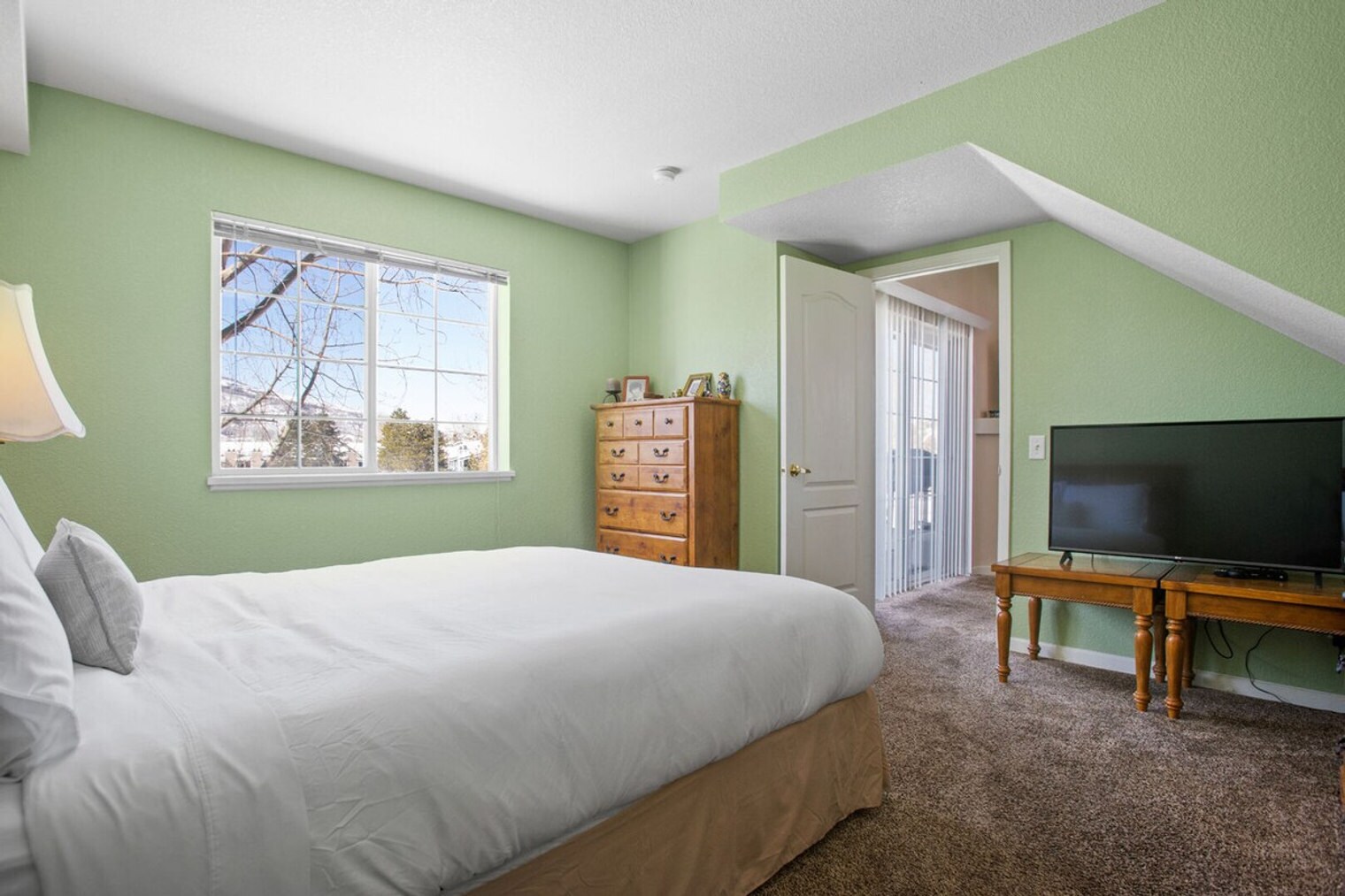 Building Photo - 1204 Mountain Village Cir