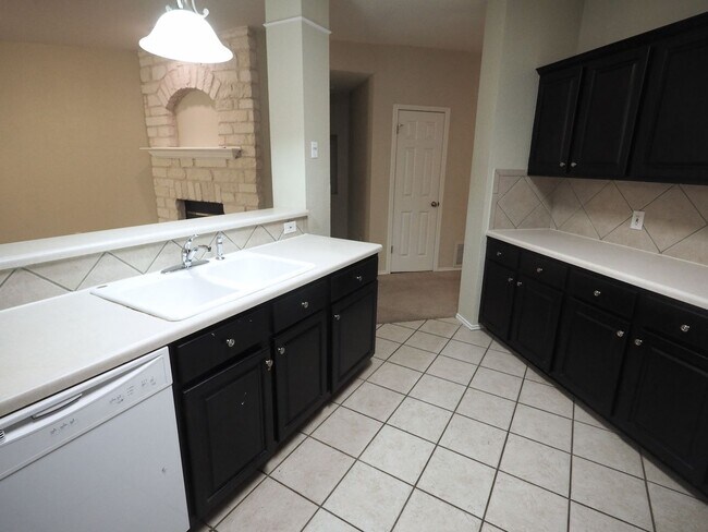 Building Photo - Amazing Pflugerville Home!