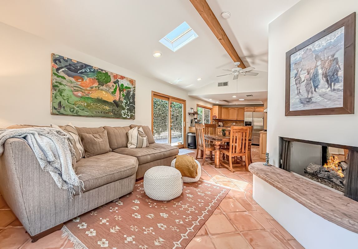 Building Photo - 2350 Leeward Cir