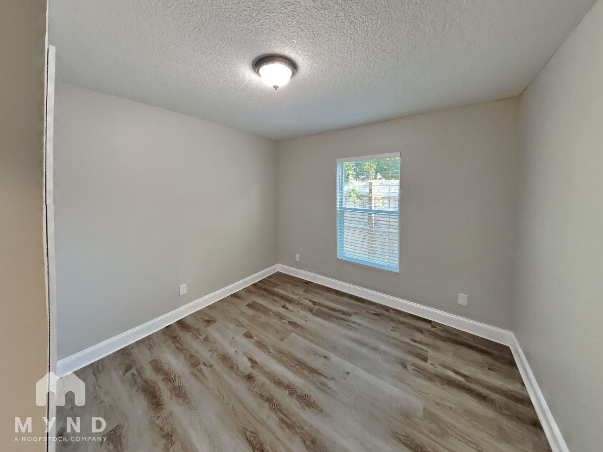 Building Photo - 4410 N 37th St