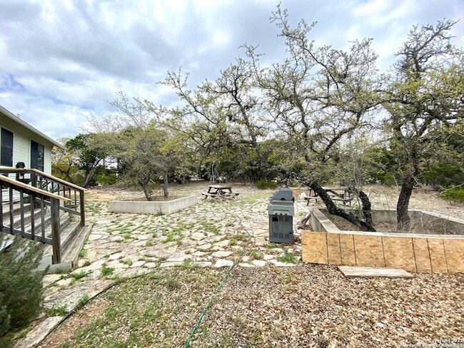 Building Photo - 489 Deer Creek W