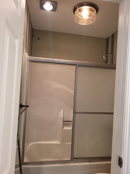 Building Photo - 22100 Burbank Blvd