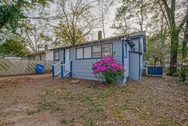 Building Photo - 2659 Harvey Ave