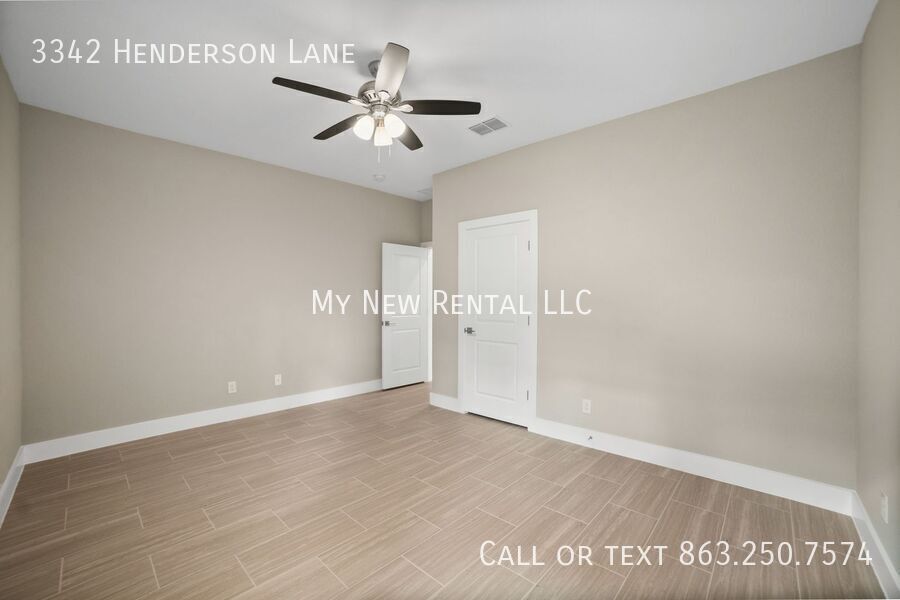 Building Photo - 3342 Henderson Ln