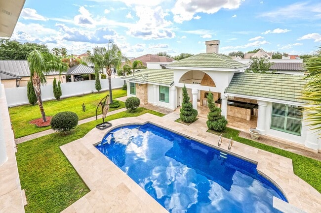 Building Photo - 314 Bordeaux Dr