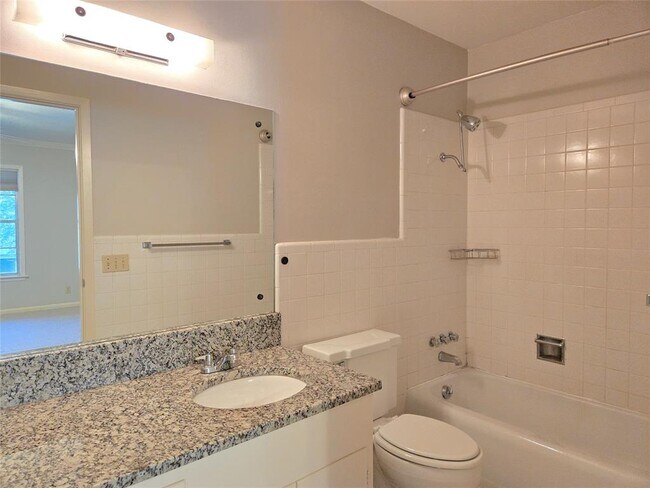 Building Photo - 1500 Elton Ln