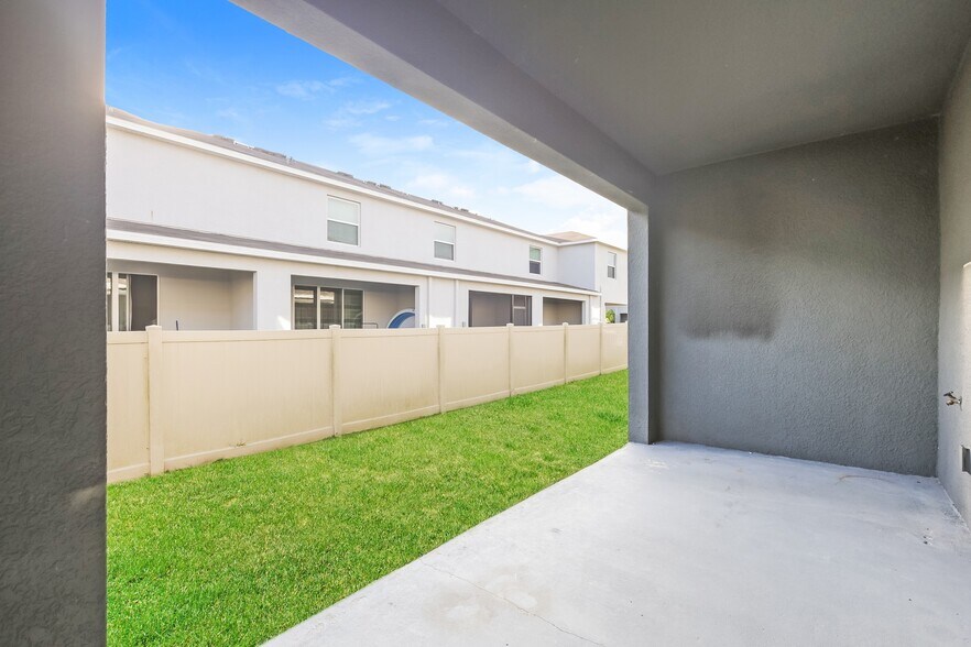 Building Photo - 2894 Peony Pr Ln