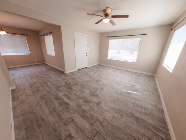 Building Photo - 756 E University Dr