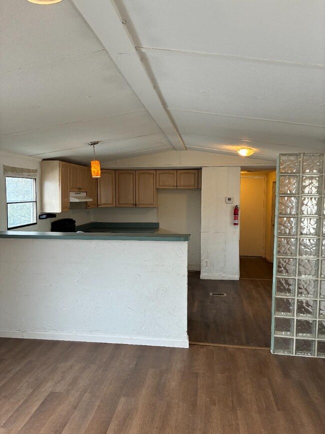 Building Photo - 2326 Sandy Ridge Dr