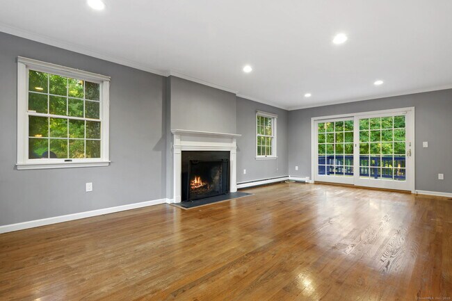 Building Photo - 35 Turner Dr