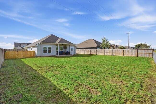 Building Photo - 173 Brazos Bnd