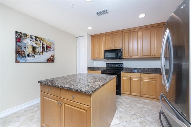 Building Photo - 85 Vivante Blvd