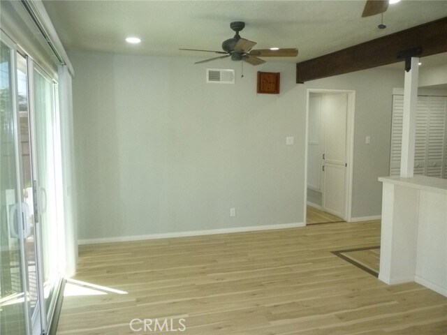 Building Photo - 1432 W 172nd St
