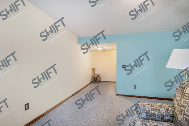 Building Photo - 2688 Walnut Hills Ct - 3 bedroom Kentwood ...