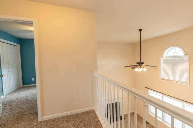 Building Photo - 3 Bed, 2.5 Bath, Single Family Home in Martinsburg, WV