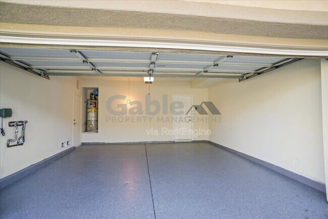Building Photo - 24322 Alyssum Pl
