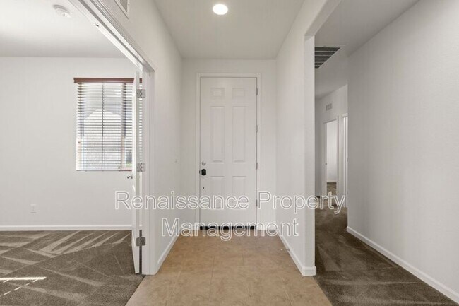 Building Photo - 4633 Appleglen St