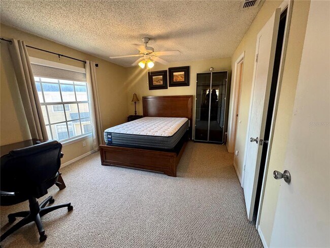 Building Photo - 1065 S Hiawassee Rd